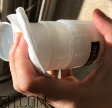 露得清卸妝水好用嗎？露得清卸妝水怎么樣？