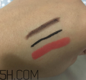 露得清卸妝水好用嗎？露得清卸妝水怎么樣？