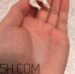 露得清卸妝水怎么用？露得清卸妝水多少錢？