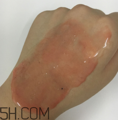 露得清洗卸潔顏露怎么用？露得清洗卸潔顏露好用嗎？