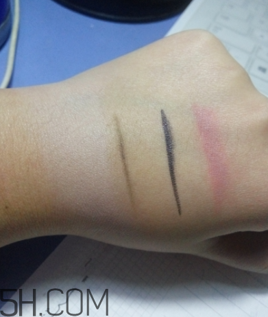 露得清洗卸潔顏露怎么樣？露得清洗卸露能卸干凈嗎？