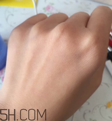 露得清洗卸潔顏露怎么用？露得清洗卸潔顏露好用嗎？