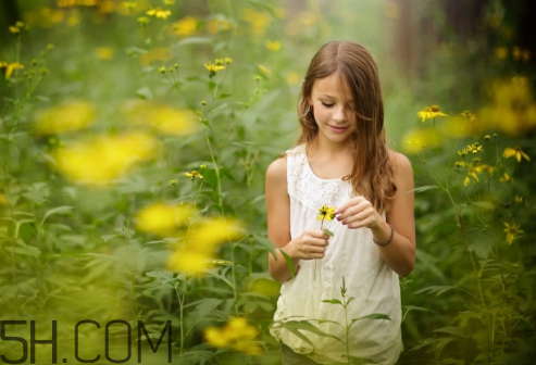 多大可以用洗面奶？用清水洗臉好還是用洗面奶好？