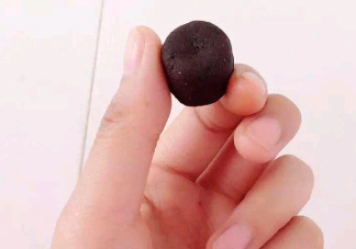 鹿胎膏是什么做的？鹿胎膏是激素藥嗎