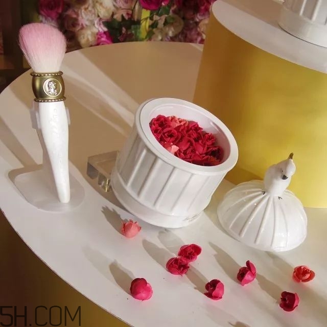 拉杜麗腮紅哪款最好用_拉杜麗腮紅有幾款 拉杜麗腮紅哪款最好用_拉杜麗腮紅有幾款