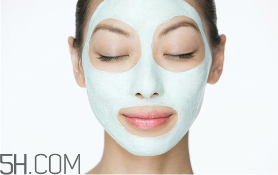 補(bǔ)水面膜和保濕面膜一樣嗎？屈臣氏面膜哪款好用 ？