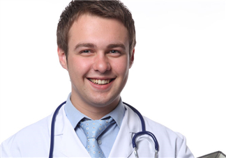 蕁麻疹會遺傳給下一代嗎？蕁麻疹會自己好嗎？