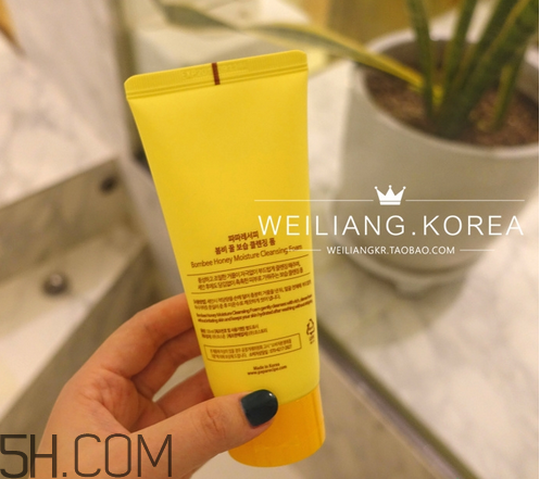 為什么洗臉要用洗面奶？洗面奶的基本使用方法