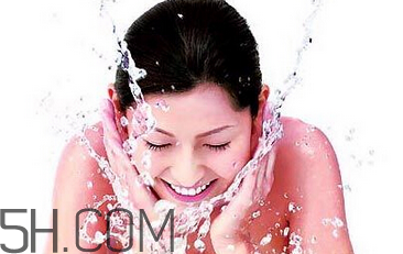 哪種洗面奶最好用？洗面奶的挑選方法