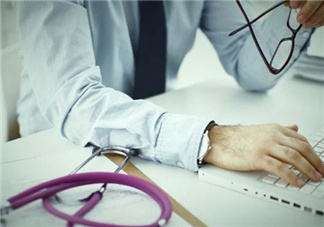 前列腺囊腫會(huì)尿血嗎？前列腺囊腫能根治嗎？