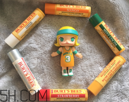 小蜜蜂水果味唇膏怎么樣？小蜜蜂水果味唇膏好用嗎？