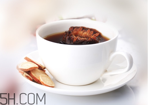 羅漢果泡水喝有什么好處？經(jīng)常用羅漢果泡水喝有什么壞處