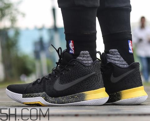 籃球鞋鞋底硬怎么辦？籃球鞋什么底最耐磨？