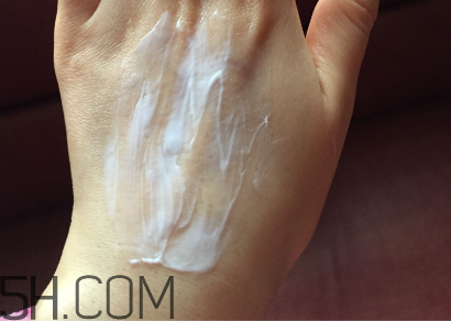 薇諾娜保濕霜有什么效果？薇諾娜保濕霜好用嗎？