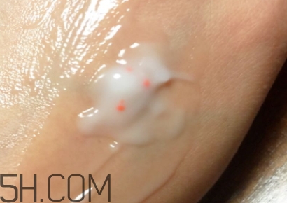 素萃頸霜好用嗎？素萃美頸霜怎么用？