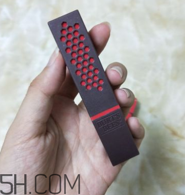 小蜜蜂口紅孕婦能用嗎？小蜜蜂口紅怎么樣？