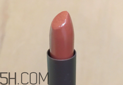 小蜜蜂口紅孕婦能用嗎？小蜜蜂口紅怎么樣？