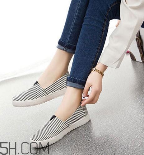 布鞋可以水洗嗎？布鞋能放洗衣機(jī)洗嗎？