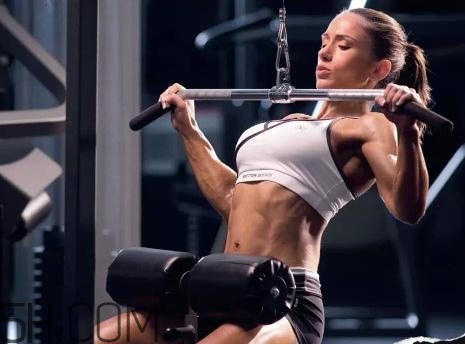 高位下拉練哪些肌肉？高位下拉的標(biāo)準(zhǔn)動作