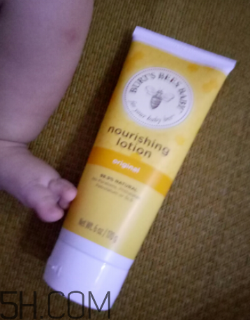 小蜜蜂潤膚露怎么樣？小蜜蜂潤膚露好用嗎？