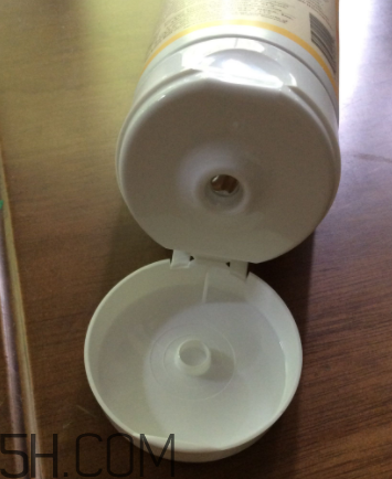 小蜜蜂潤(rùn)膚露多少錢(qián)？小蜜蜂潤(rùn)膚露貴不貴？