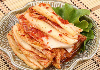 辣白菜是酸的嗎？辣白菜是泡菜嗎