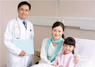 青光眼跟心臟有關(guān)系嗎？青光眼跟上火有關(guān)系嗎？