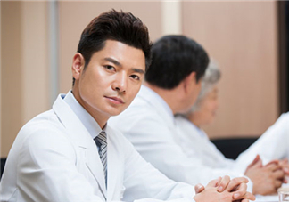 青光眼不能吃什么食物？青光眼不能用什么藥？