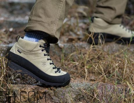 登山鞋要買大一碼嗎？登山鞋會越穿越大嗎？