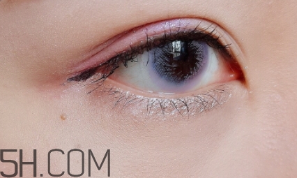 維尼小熊眼影好用嗎？維尼小熊眼影色號(hào)試色