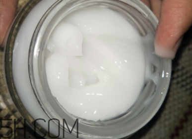 御泥坊美白面膜有效嗎？御泥坊美白面膜怎么樣？