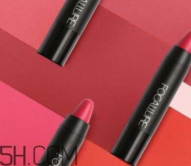 focallure菲鹿兒口紅好用嗎？菲鹿兒口紅色號試色