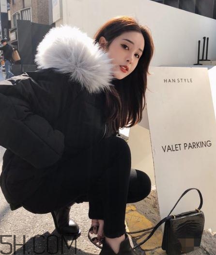 棉服可以用洗衣機(jī)洗嗎？棉服洗完結(jié)塊怎么辦？