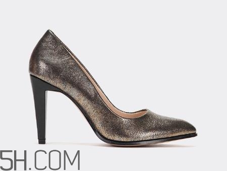 clarks鞋子貴嗎？clarks鞋子價(jià)格