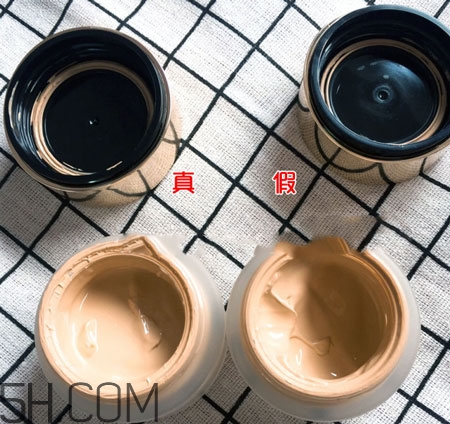 suqqu粉底霜真假怎么辨別_對比圖 suqqu粉底霜真假怎么辨別_對比圖