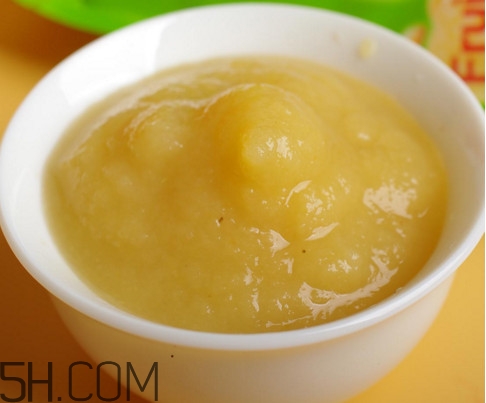 蘋果泥為什么是紅色的？蒸熟的蘋果泥和生蘋果泥有區(qū)別嗎