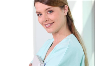 白內(nèi)障能針灸嗎？白內(nèi)障能配眼鏡嗎？