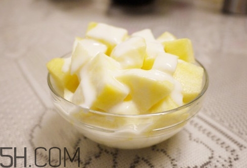 蘋果泥可以祛斑嗎？蘋果泥幾個月寶寶可以吃