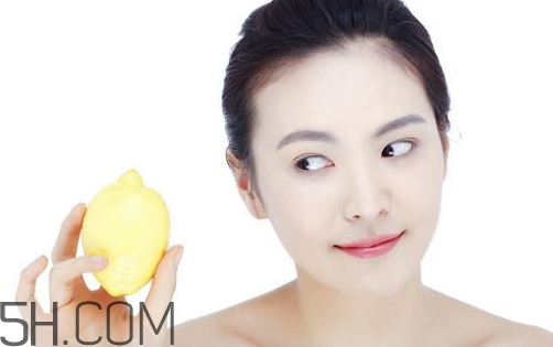 卸妝油可以祛痘嗎？卸妝油的錯誤用法