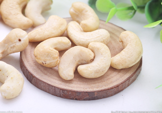 腰果是發(fā)物嗎？腰果有補(bǔ)腎的功效嗎