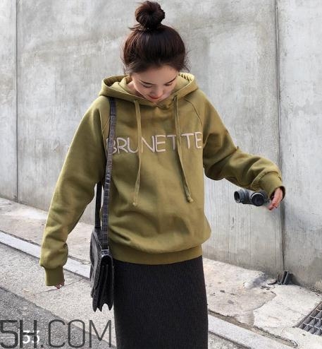 抓絨衛(wèi)衣會(huì)起球嗎？抓絨衛(wèi)衣是什么面料？