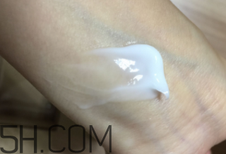 御泥坊礦物養(yǎng)膚霜怎么樣？御泥坊礦物養(yǎng)膚霜好用嗎？