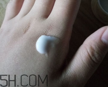 御泥坊礦物養(yǎng)膚霜怎么樣？御泥坊礦物養(yǎng)膚霜好用嗎？