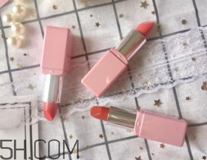 稚優(yōu)泉粉紅之戀口紅好用嗎？稚優(yōu)泉粉紅之戀口紅多少錢