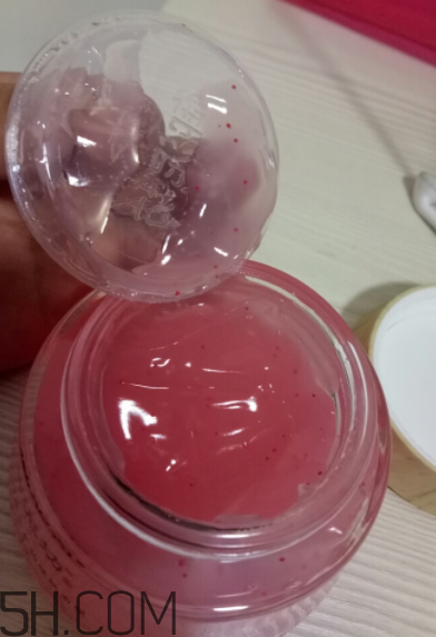 御泥坊紅石榴面膜怎么樣？御泥坊紅石榴面膜好用嗎？