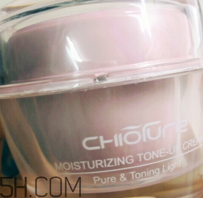 稚優(yōu)泉素顏霜怎么用？稚優(yōu)泉素顏霜要卸嗎？