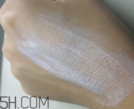 稚優(yōu)泉素顏霜怎么用？稚優(yōu)泉素顏霜要卸嗎？