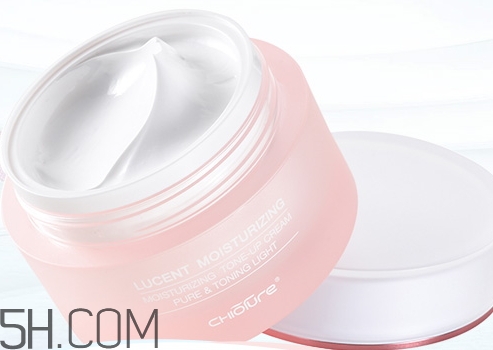 稚優(yōu)泉素顏霜怎么用？稚優(yōu)泉素顏霜要卸嗎？