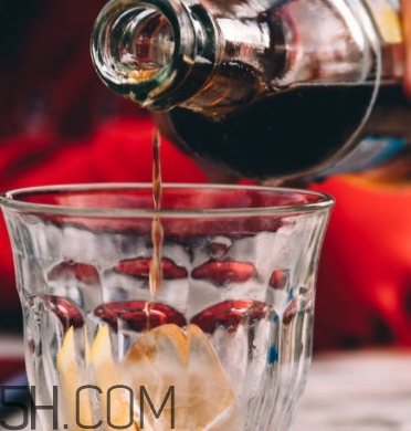 女生說可樂是什么意思？女生說請你喝可樂內(nèi)涵意思