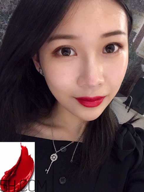 雅詩蘭黛口紅350好看嗎？雅詩蘭黛370口紅好看嗎？